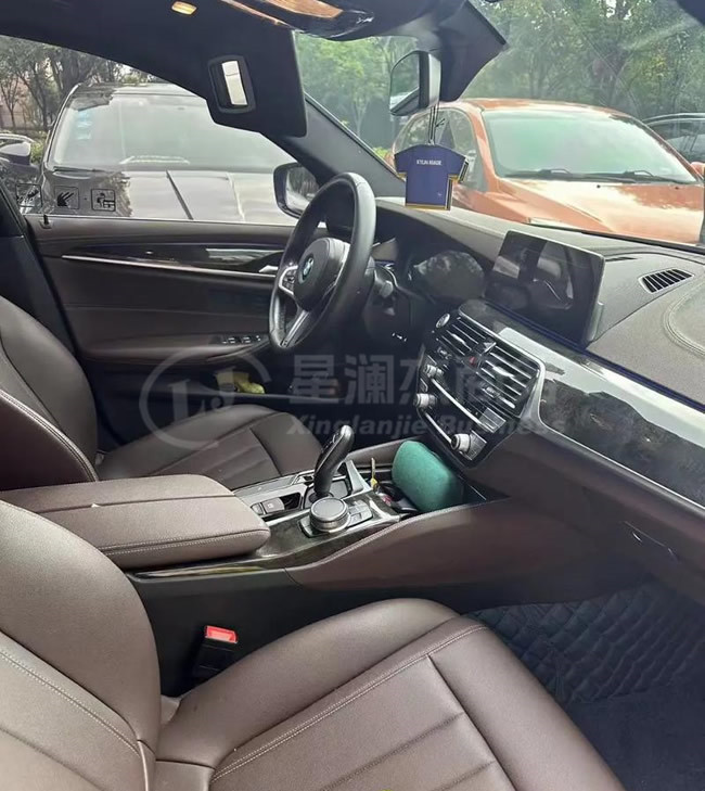 綿陽(yáng)寶馬5系轎車出租