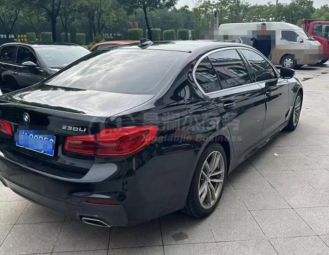 綿陽(yáng)寶馬5系轎車出租